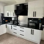Villa Large In Maspalomas With Huge Private Pool, Jacuzzi & Gym