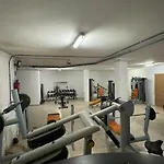 Villa Large In Maspalomas With Huge Private Pool, Jacuzzi & Gym *