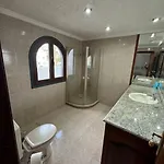 Large In Maspalomas With Huge Private Pool, Jacuzzi & Gym * San Bartolome de Tirajana (Gran Canaria)