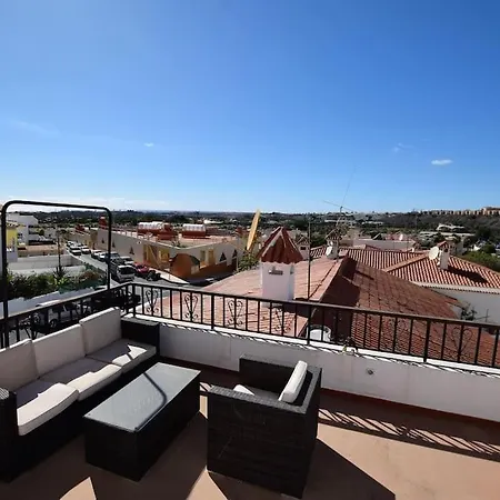 Villa Large In Maspalomas With Huge Private Pool, Jacuzzi & Gym *