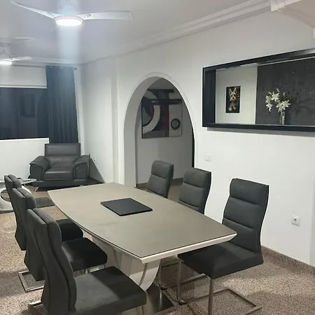 Large With Huge Private Pool & Gym In Maspalomas *