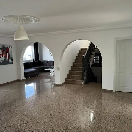 Villa Large In Maspalomas With Huge Private Pool, Jacuzzi & Gym