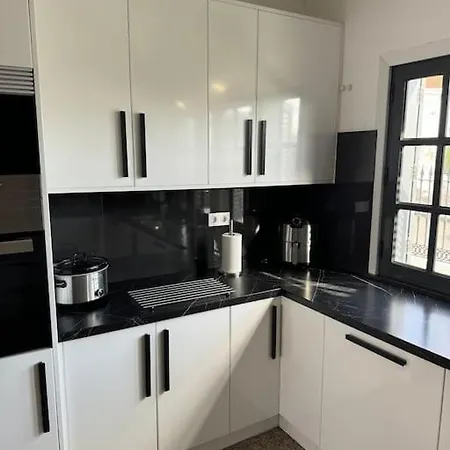 Large In Maspalomas With Huge Private Pool, Jacuzzi & Gym *