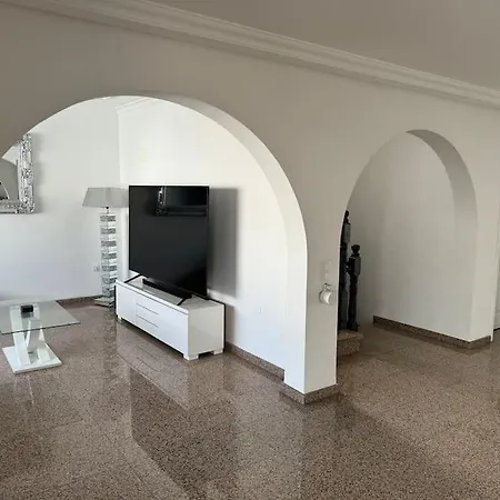 Large With Huge Private Pool & Gym In Maspalomas Villa San Bartolomé