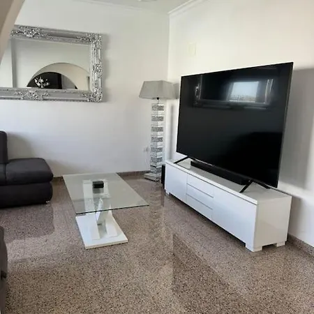 Villa Large In Maspalomas With Huge Private Pool, Jacuzzi & Gym San Bartolomé