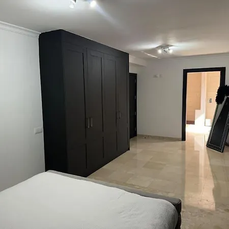 Villa Large In Maspalomas With Huge Private Pool, Jacuzzi & Gym San Bartolomé